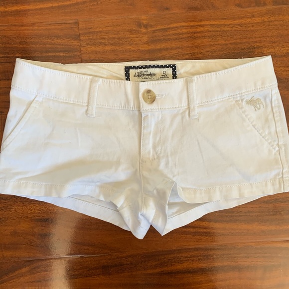 abercrombie kids Other - 👖3/$30 Abercrombie Kids White Shorts Size 12